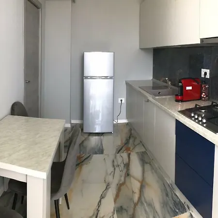 Carina & David Apartman *